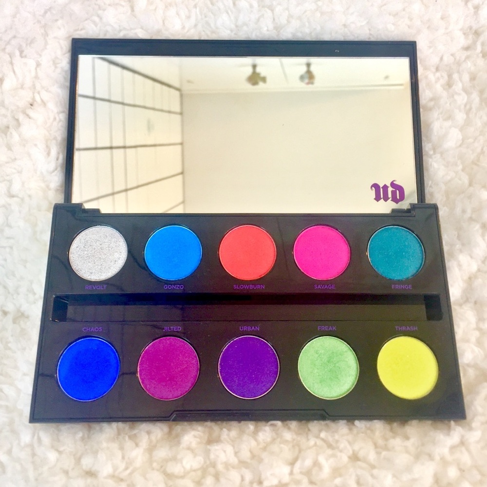 Urban Decay “Electric” Eyeshadow Palette